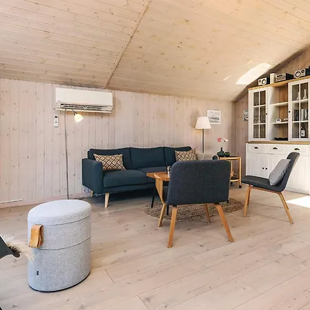 4 Star In Feriehus Løkken